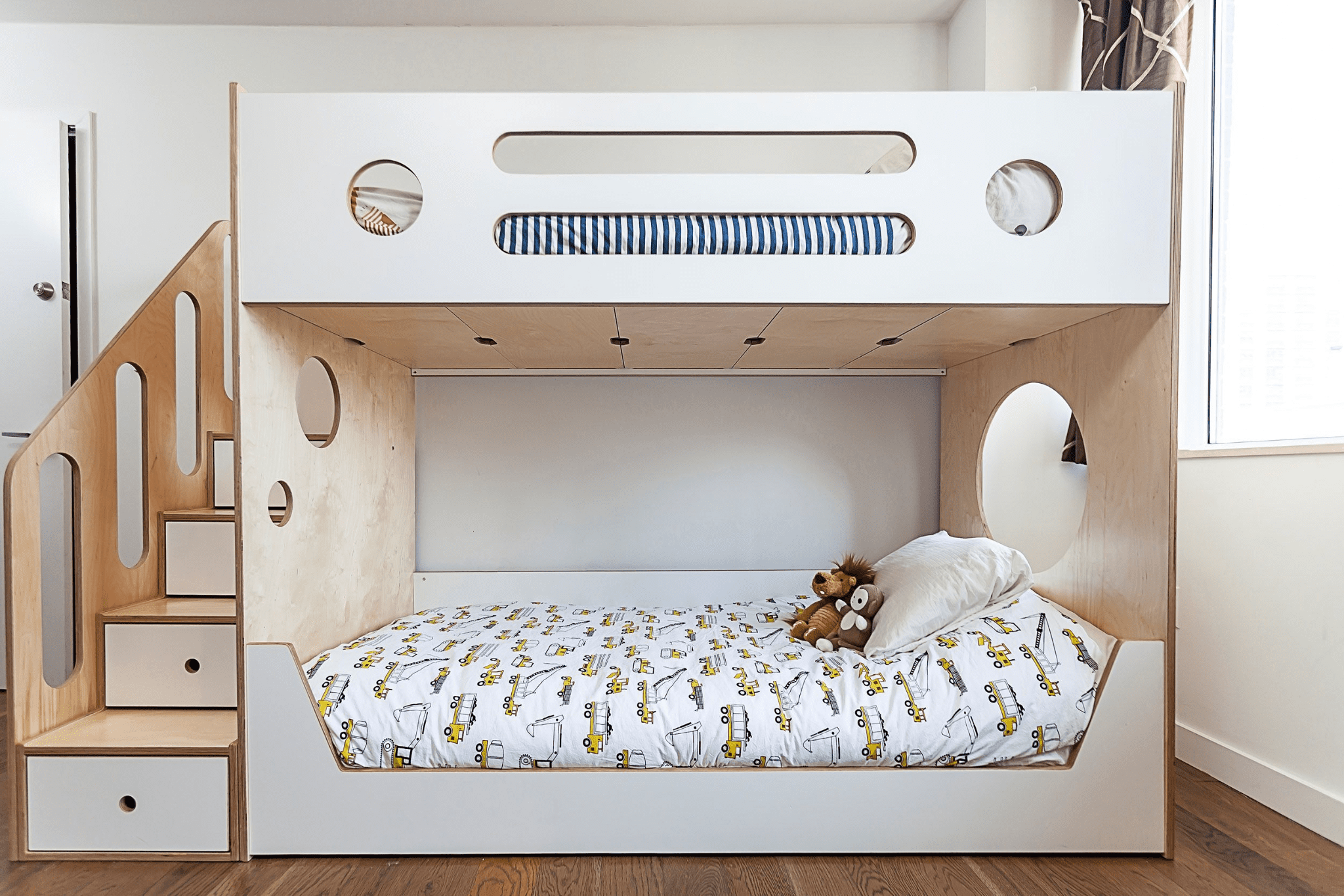 Chiếc giường tầng cho bé có thiết kế dạng băng cassette