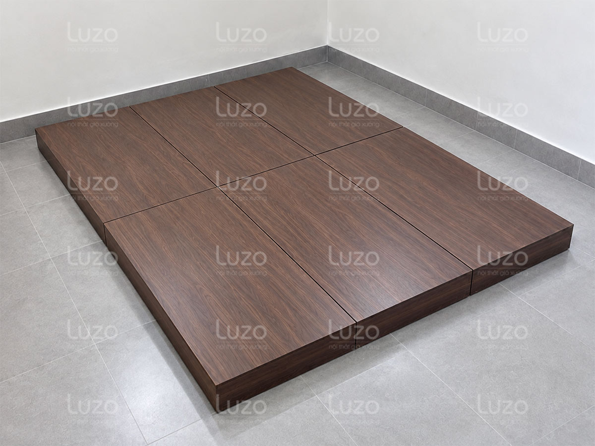 Giường ngủ gấp gọn được M67 màu vân gỗ ghép từ các khối độc lập