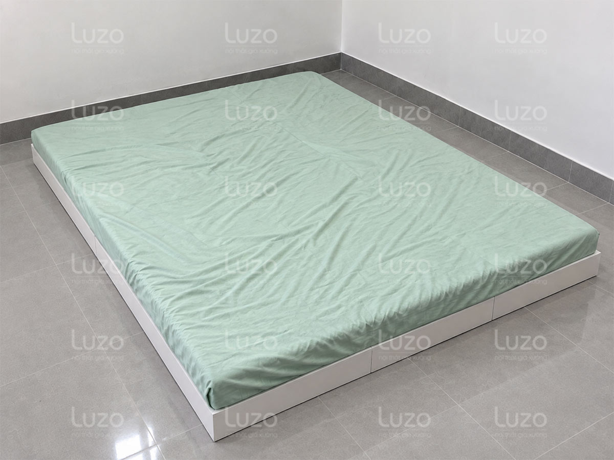 Mẫu giường bệt M67 đã đặt đệm trên bề mặt giường