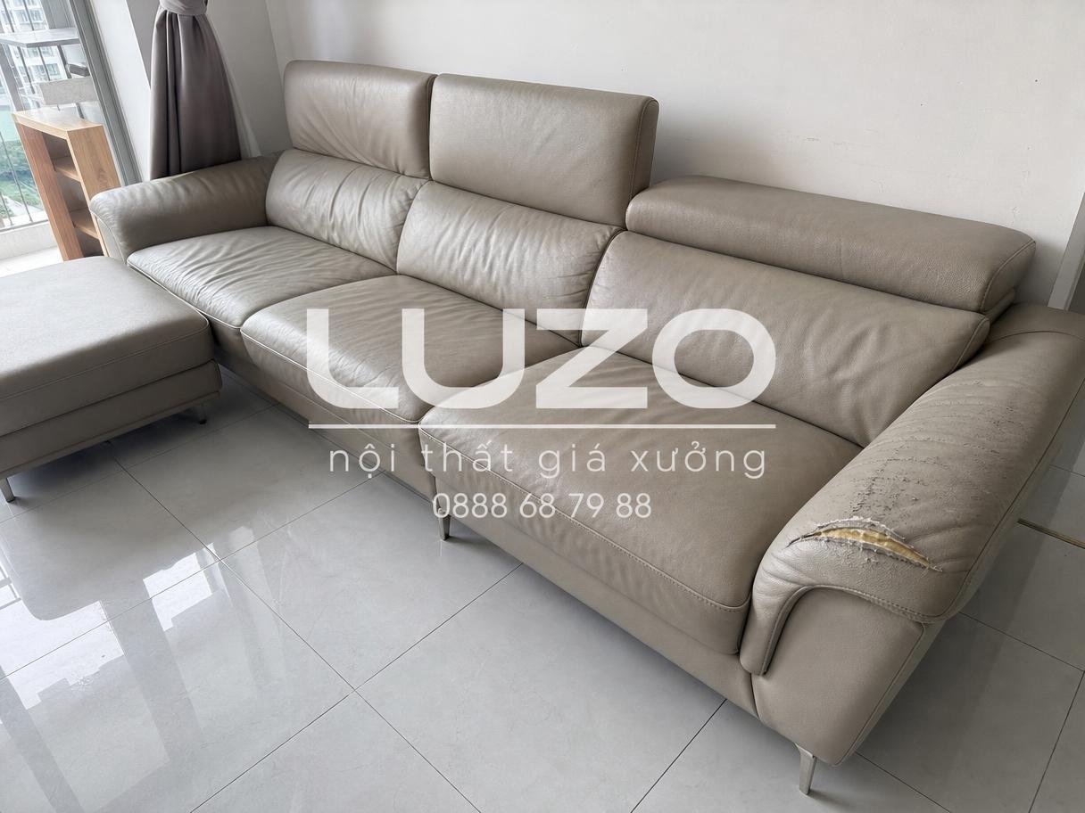 Chụp ảnh sofa và vị trí vải bị hư để tư vấn